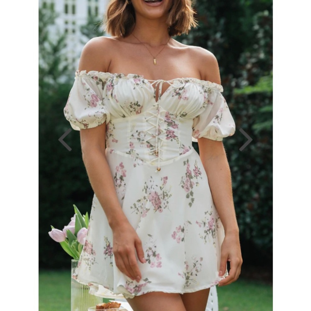 Mura Boutique Cleophee Mini Dress